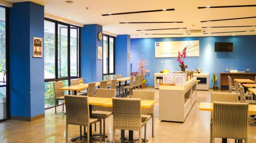Indies Hotel Bandung Eksteriør billede