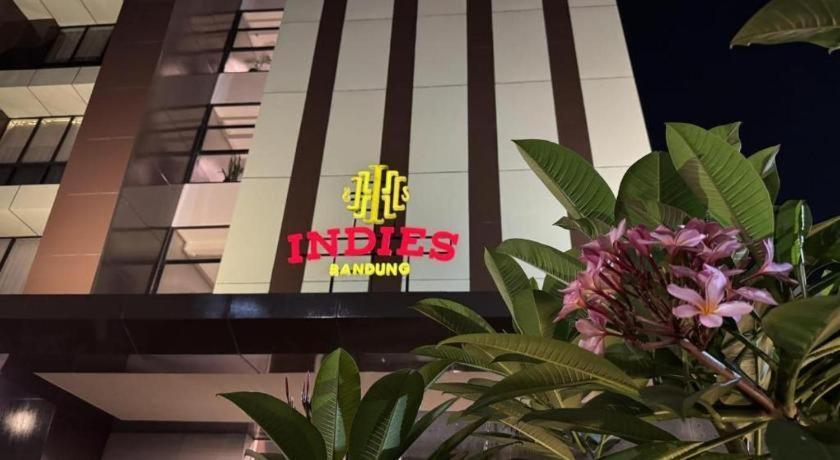 Indies Hotel Bandung Eksteriør billede